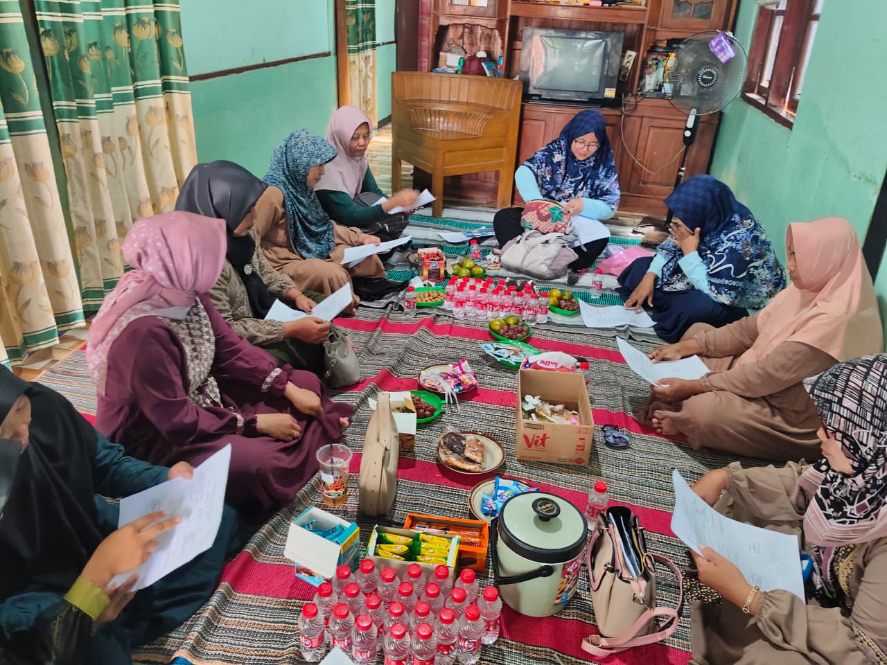 Lingkungan Belajar — Fasilitas PAUD Harapan Mulia